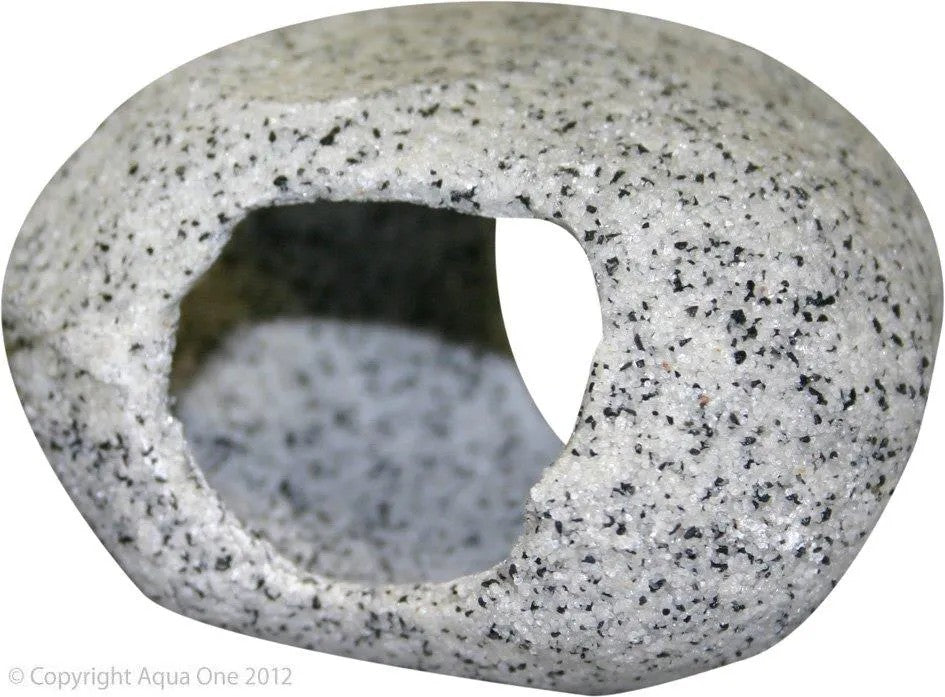 Ornament cave round granite medium